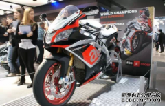 <b>大只500注册登录2016款阿普利亚RSV4 RF首秀</b>